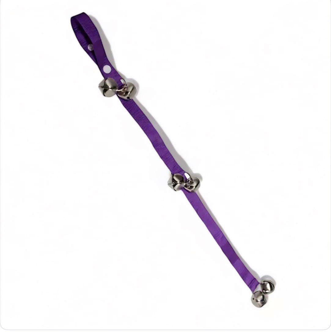 CanineChest durable pet training doorbell rope, a reliable tool for dog potty training, suitable for use on any door.