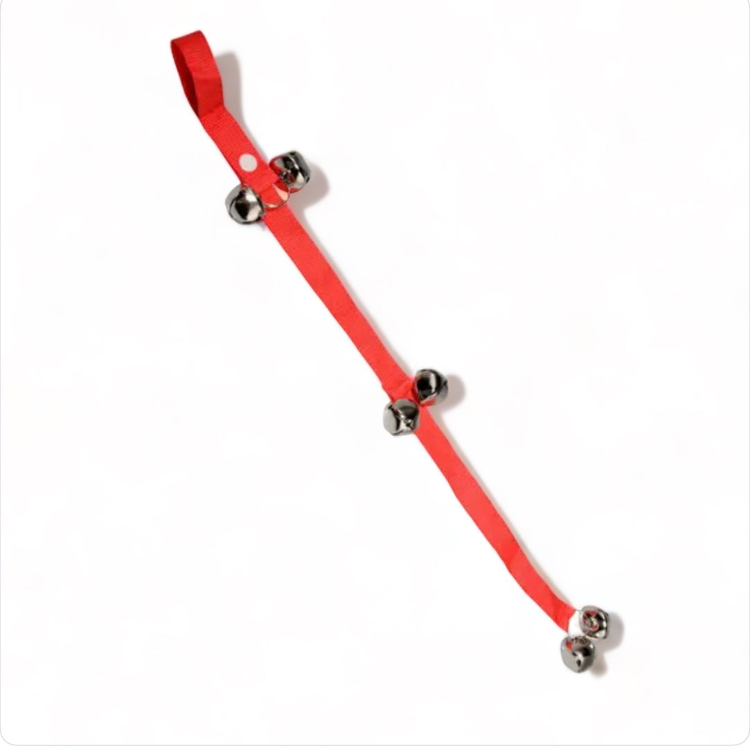 CanineChest durable pet training doorbell rope, a reliable tool for dog potty training, suitable for use on any door.